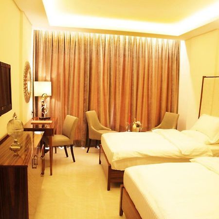 Grand Concerto Hotel Beirut Eksteriør billede