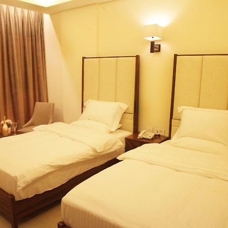Grand Concerto Hotel Beirut Eksteriør billede