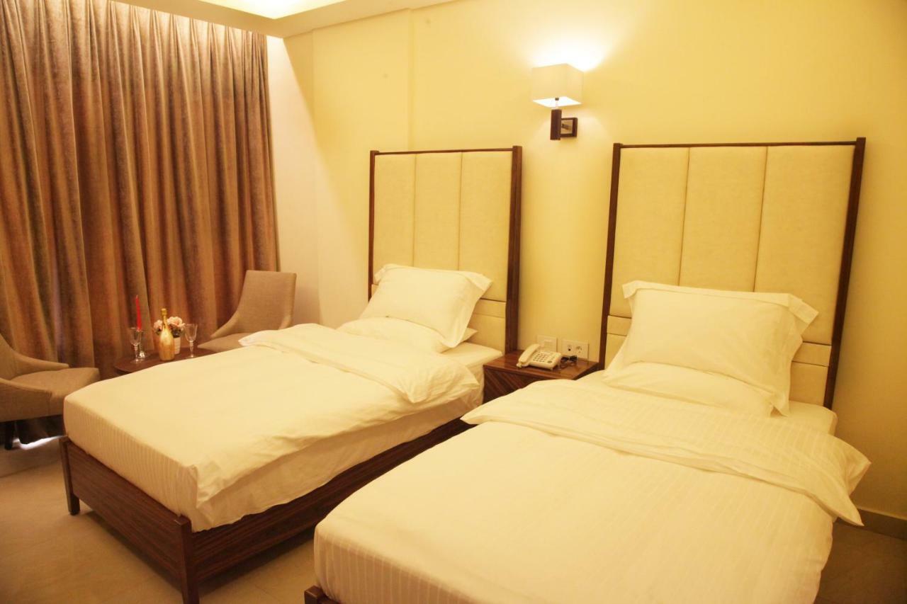 Grand Concerto Hotel Beirut Eksteriør billede